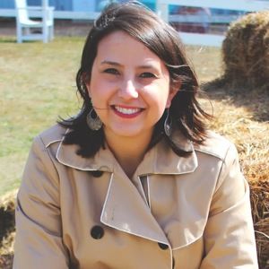 Meet your Posher, Whitney